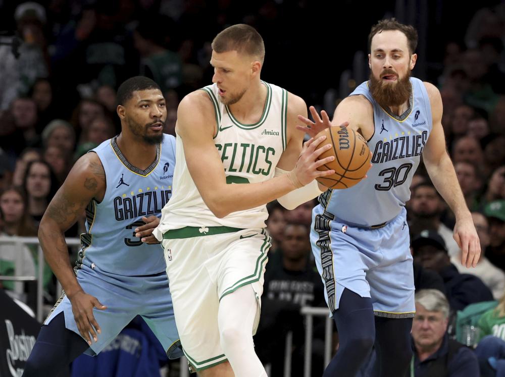 进攻和中路 进攻和中路