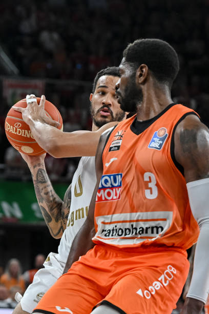 东道国的选 东道国的选