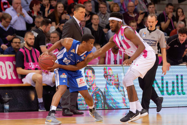 对卡瓦哈尔 对卡瓦哈尔